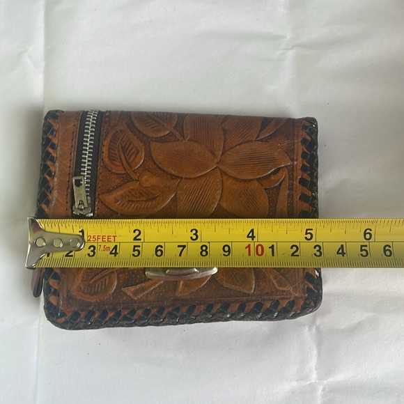 Vintage Hand Tooled Leather Wallet Floral Mexico - Picture 8 of 9